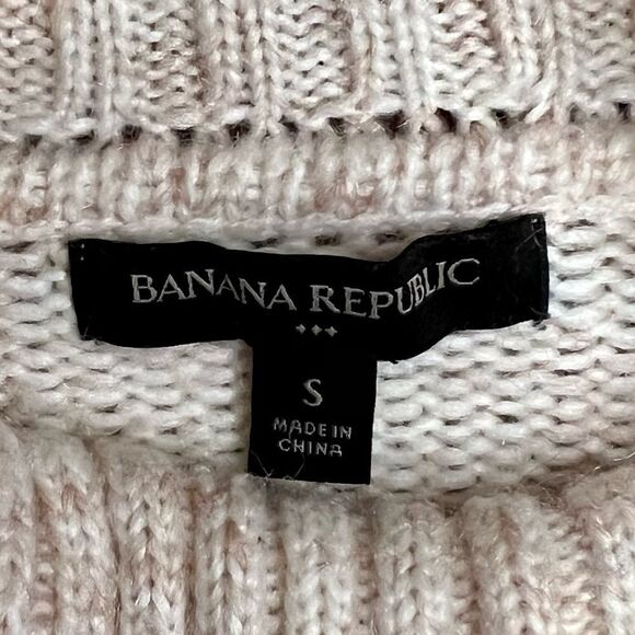 BANANA Republic Pink and Cream Soft, Loose Turtleneck Sweater, Size Small - Picture 2 of 5